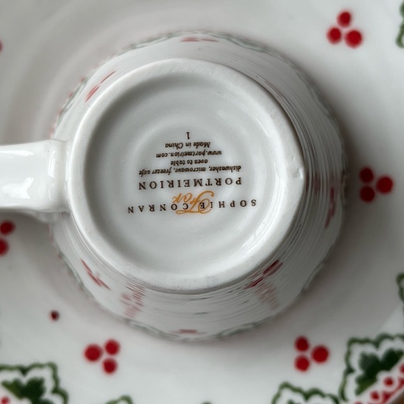 Sophie Conran Portmeirion Christmas Espresso Cup and Saucer Sugar Plum Fairy - Picture 4 of 5